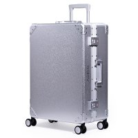 [ADIGO] スーツケース 日本製 アルミニウム 合金 静音キャスター TSAロック 保護カバー【チェック柄（シルバー M）】